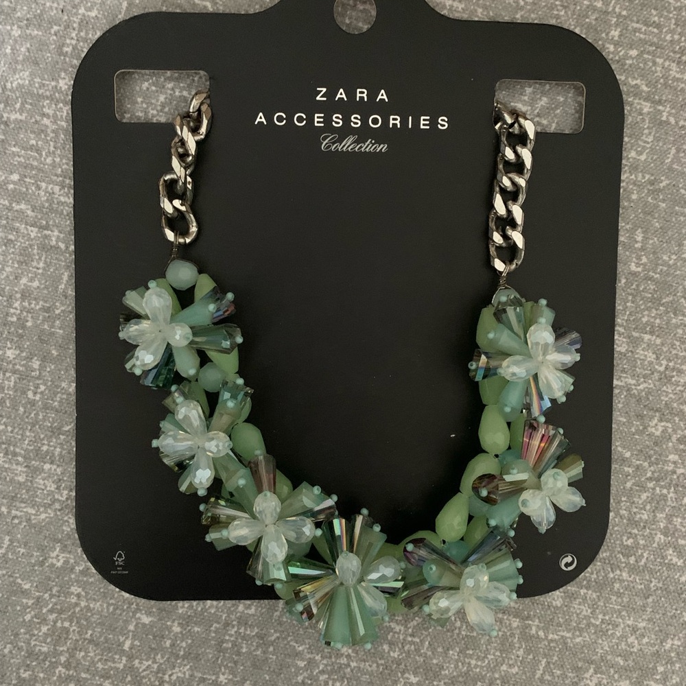 Zara Green Beaded Floral Necklace